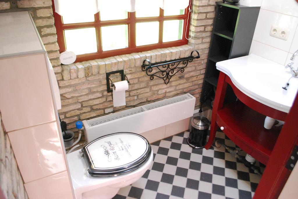 Vakantiehuis "It Koaihus" Jistrum Room photo